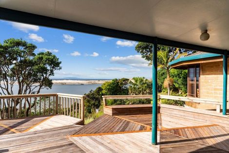 Photo of property in 11 Cheviot Street, Mangawhai Heads, Mangawhai, 0505