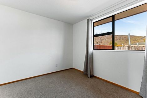 Photo of property in 17 Benmore Place, Omarama, 9412