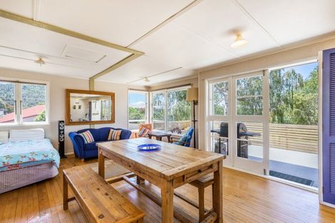 Photo of property in 30 Parehopu Street, Kuratau, Turangi, 3381