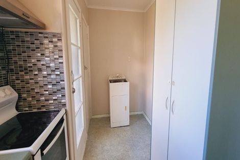 Photo of property in 2/5 Hinemoa Street, Waiwhetu, Lower Hutt, 5010