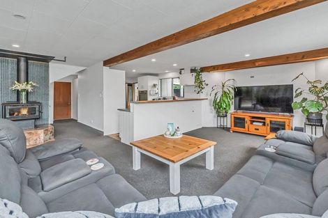 Photo of property in 19 Mclaughlins Road, Darfield, 7510