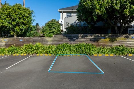 Photo of property in 3/73 Princes Street, Northcote Point, Auckland, 0627