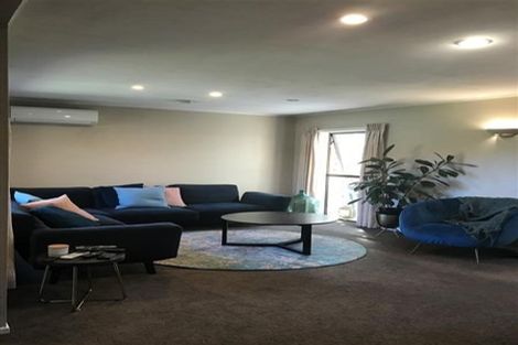 Photo of property in 47 James Cook Street, Havelock North, 4130