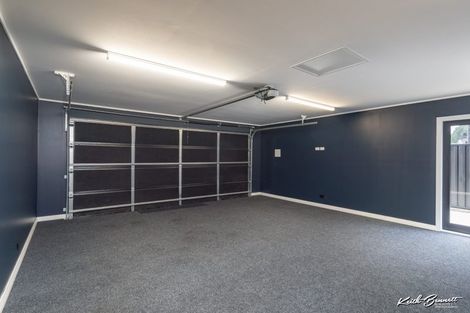Photo of property in 8 Fenwick Crescent, Wallaceville, Upper Hutt, 5018