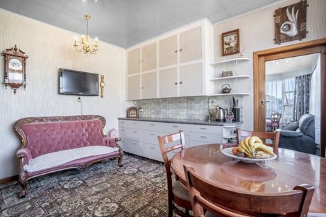 Photo of property in 4 Albert Street, Winton, 9720