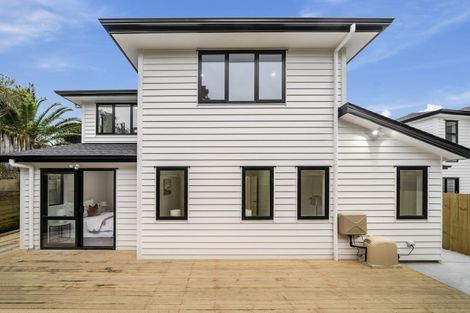 Photo of property in 11 Tawapou Close, Massey, 0614