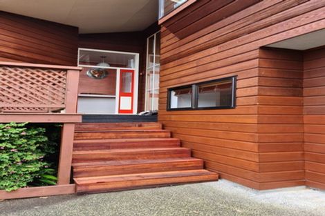 Photo of property in 3 Wolsley Avenue, Milford, Auckland, 0620