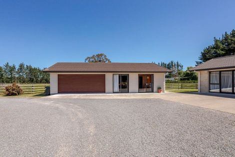 Photo of property in 152 Aerodrome Road, Dannevirke, 4972