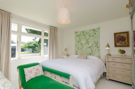 Photo of property in 10 Wood Street, Greytown, 5712