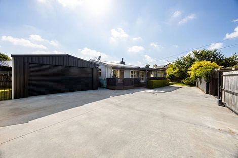 Photo of property in 13 Kingsley Street, St Andrews, Hamilton, 3200