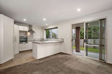 Photo of property in 71 Fairfax Crescent, Pyes Pa, Tauranga, 3112