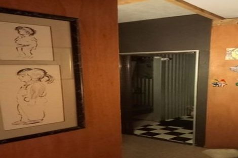 Photo of property in 1 Tramway Street, Ross, 7812