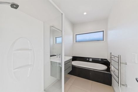 Photo of property in 148 Holly Road, St Albans, Christchurch, 8014