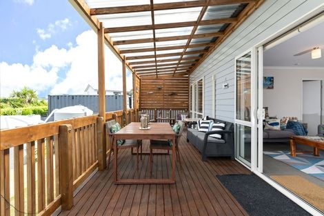 Photo of property in 9 Weka Street, Mangawhai, 0505