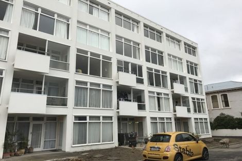 Photo of property in 16/4f Claremont Grove, Mount Victoria, Wellington, 6011