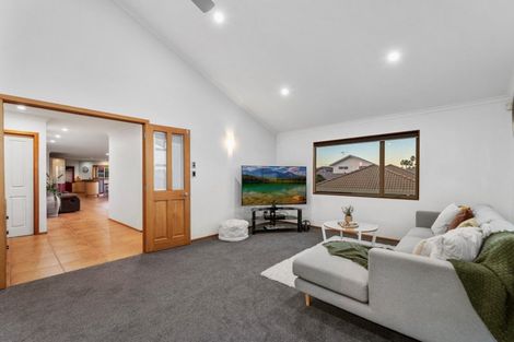Photo of property in 50 Plateau Heights, Mount Maunganui, 3116