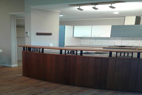 Photo of property in 64 Old Wairoa Road, Papakura, 2110