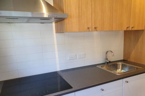 Photo of property in 1/46 Randwick Road, Northland, Wellington, 6012