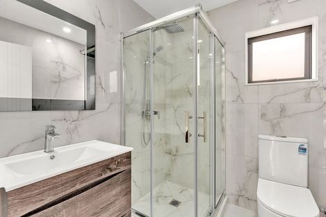Photo of property in 147d Bucklands Beach Road, Bucklands Beach, Auckland, 2012