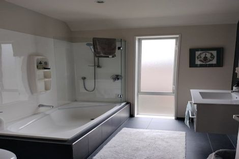 Photo of property in 3 The Wickets, Hillmorton, Christchurch, 8024