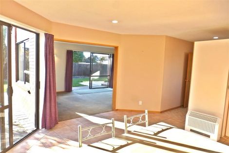 Photo of property in 28 Sylvan Street, Hillmorton, Christchurch, 8024