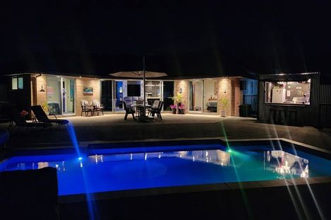 Photo of property in 231 Brooks Road, Waipu, 0582