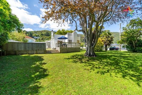 Photo of property in 51 Rossiter Avenue, Waterloo, Lower Hutt, 5011