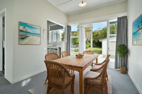 Photo of property in 225 Grove Road, Mayfair, Hastings, 4122