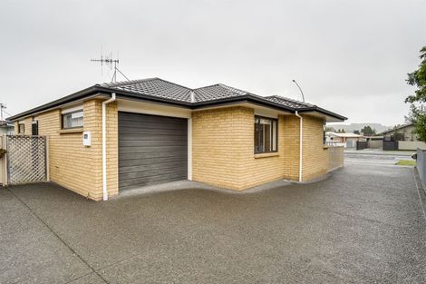 Photo of property in 142a Gloucester Street, Taradale, Napier, 4112