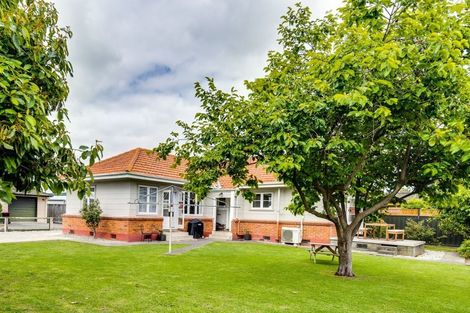 Photo of property in 100 Guppy Road, Taradale, Napier, 4112