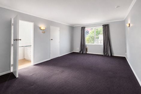 Photo of property in 43 Amapur Drive, Khandallah, Wellington, 6035