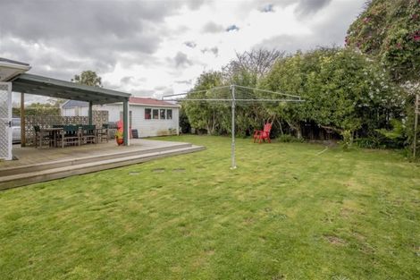 Photo of property in 10 Dee Street, Levin, 5510