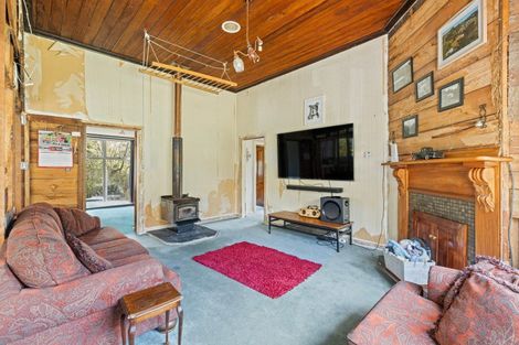 Photo of property in 19 Gordon Terrace, Hunterville, 4730