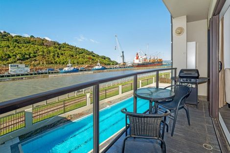 Photo of property in 211/2 Reads Quay, Gisborne, 4010