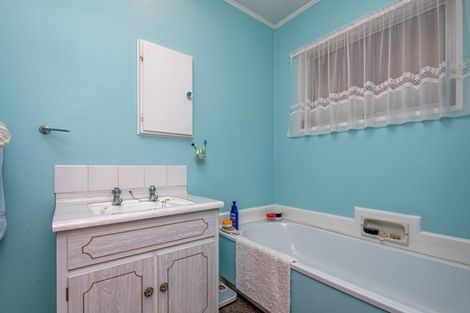 Photo of property in 40 Tararua Street, Pahiatua, 4910