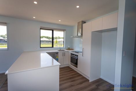 Photo of property in 2 Jasmine Street, Woodend, 7610