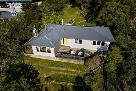 Photo of property in 20 Kiriwai Road, Paremata, Porirua, 5024