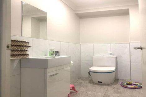 Photo of property in 30c Alfriston Road, Manurewa East, Auckland, 2102