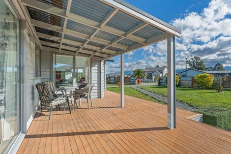 Photo of property in 3 Hartley Avenue, Carterton, 5713