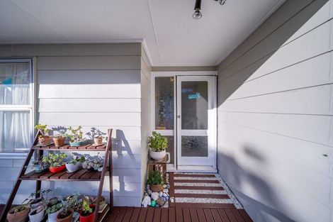 Photo of property in 29 Matipo Crescent, Pukete, Hamilton, 3200