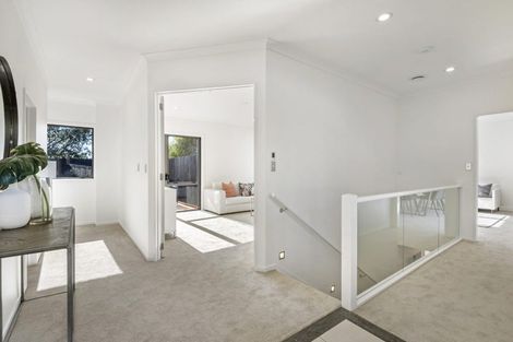 Photo of property in 14 Durbin Court, Greenhithe, Auckland, 0632