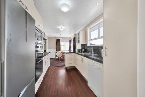 Photo of property in 8 Maire Street, Hawera, 4610