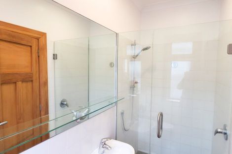 Photo of property in 15 Sherwood Street, Woburn, Lower Hutt, 5010