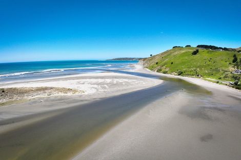 Photo of property in 177 Mahia East Coast Road, Mahia, 4198