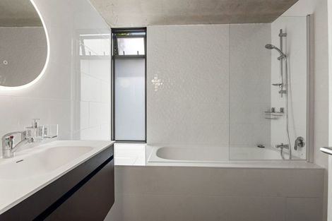 Photo of property in 1/27 Prospect Terrace, Milford, Auckland, 0620