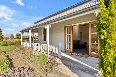 Photo of property in 260 Talbot Street, Geraldine, 7930