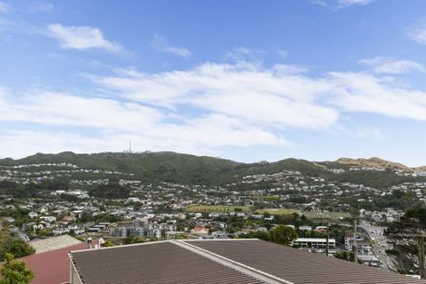 Photo of property in 5 Barrie Street, Johnsonville, Wellington, 6037