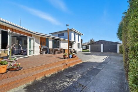 Photo of property in 15 Bowie Drive, Woodend, 7610