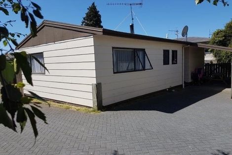 Photo of property in 2/197 Spa Road, Taupo, 3330