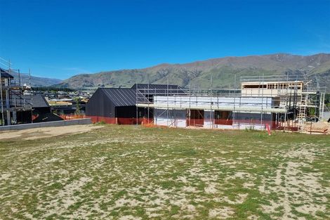 Photo of property in 9 Mills Road, Wanaka, 9305